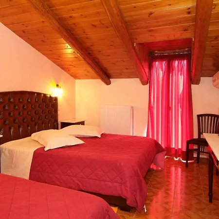 Hotel Varonos Delphes