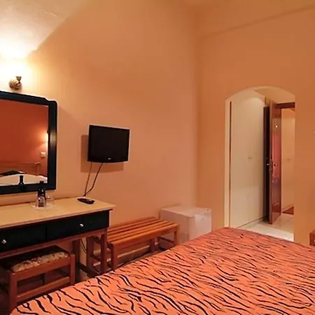Varonos 3* Delphi